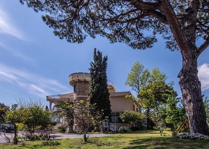 فندق مبيت وإفطار Torremerlata بوسكوريليه