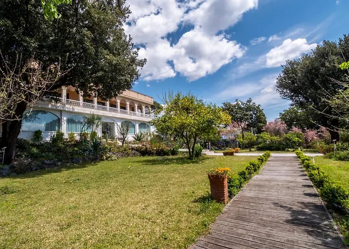 فندق مبيت وإفطار Torremerlata 3*