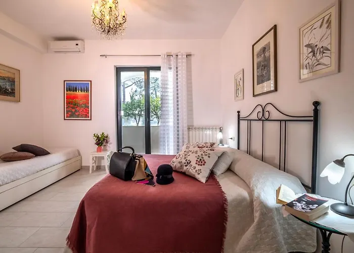 فندق مبيت وإفطار Torremerlata 3*